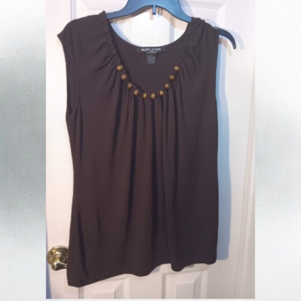 Ropa Voga womens size L Dark brown sleeveless top with wood bead accents